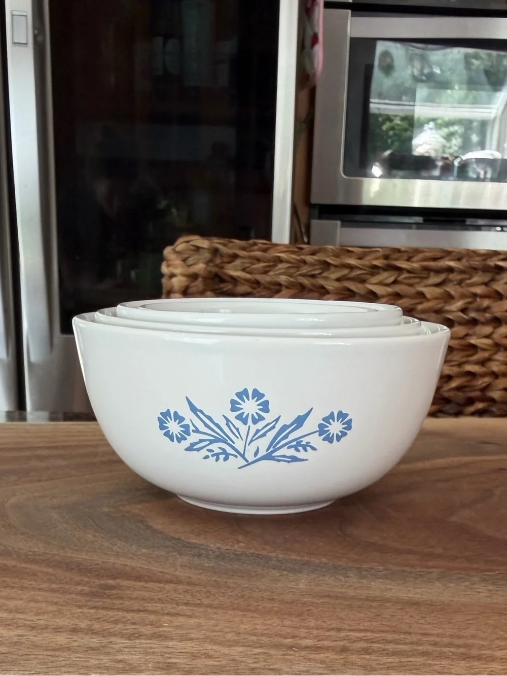 CorningWare Blue Cornflower Measuring Cup Bowl 4pc Set 60th Anniversary